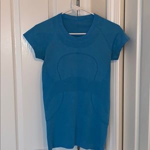 Lululemon short sleeve swiftly